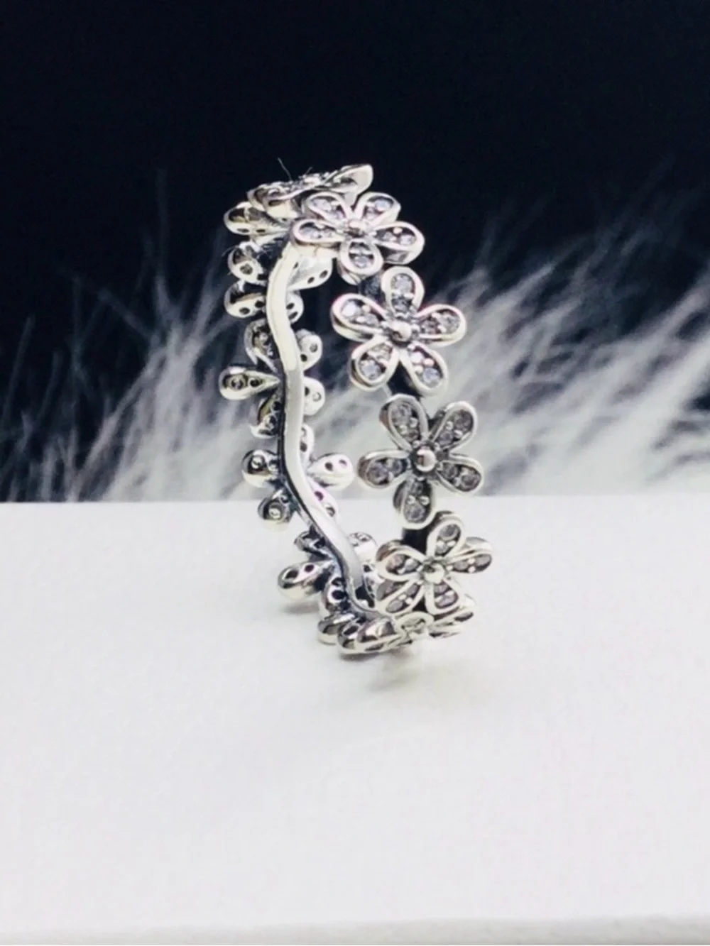 Pandora Silver Floral Vine Ring - Silver new with out tag. Size 8